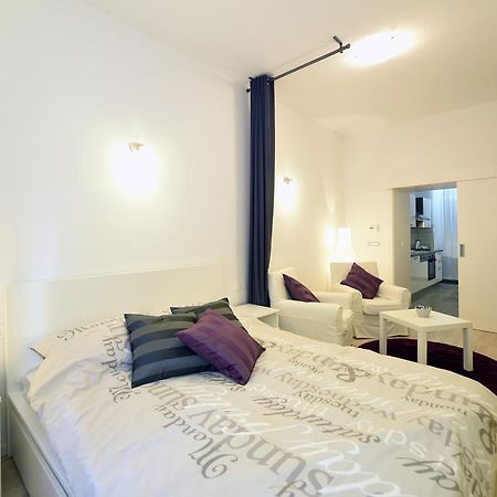 Cosy Central Apartment Zagabria Esterno foto