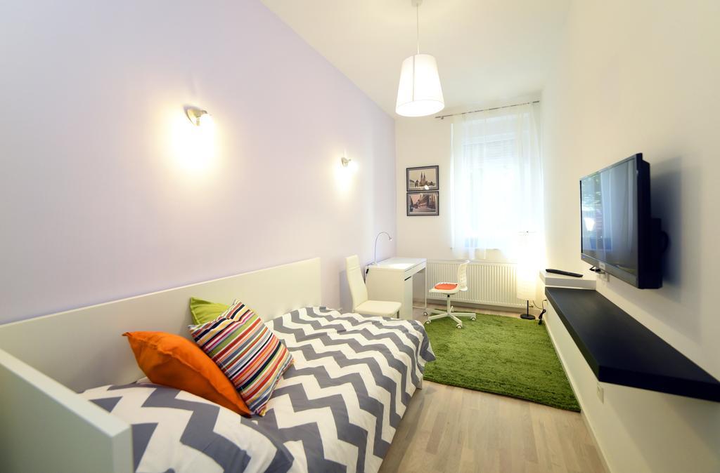 Cosy Central Apartment Zagabria Esterno foto