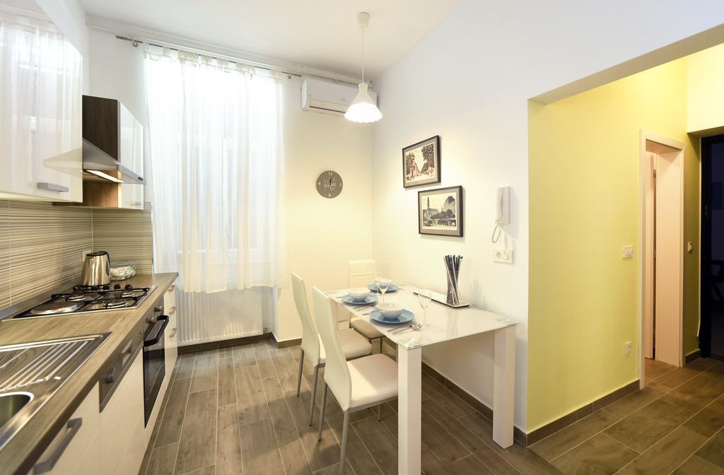 Cosy Central Apartment Zagabria Esterno foto